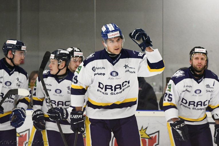 Devtiglov smr! umperk sloil repart a Krom smetl 9:3