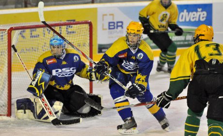 Star dorostenci na zvr zkladn sti podlehli Zlnu