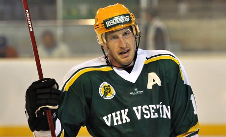 Vsetnu se v Hraditi nezadailo, prohrl o tyi branky