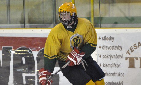 Junioi pokrauj v pprav, Trenn dostal kanra