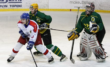 Junioi lad formu na bar. V dalm zpase zkladn sti porazili Prostjov