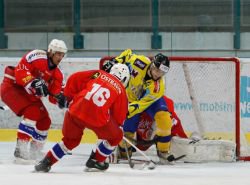 Ve stedu polo Zubi sv hokejky zase na led v Porub