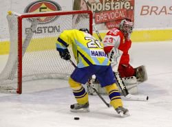 Zubi udlaj pro postup ve. Pijte jim k tomu pomoci!