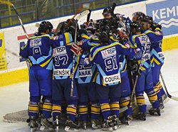 Zubi doma podruh spn! Perov v srii znovu vede