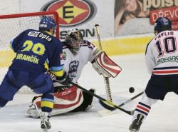 Zkladn st vrchol, Zubi v sobotu zm sly s Karvinou