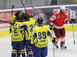 Konen to vylo! Perov doma zdolal Opavu a je tet