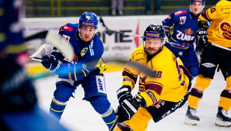 Zub�i vyrovnali dv� minuty p�ed koncem, dohr�vku s Jihlavou pak oto�ili v prodlou�en�