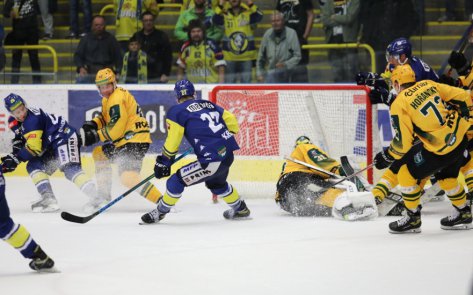 Dva body jsou doma! Zubi pokoili Vsetn, Purn oslavil jubileum vtznm glem