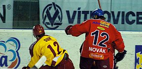Pavel Suk v akci. - Dukla Jihlava Sareza Ostrava Pavel Suk