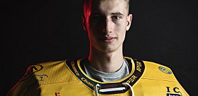 Ondřej Chaloupek černý TOP - Ondřej Chaloupek černý TOP