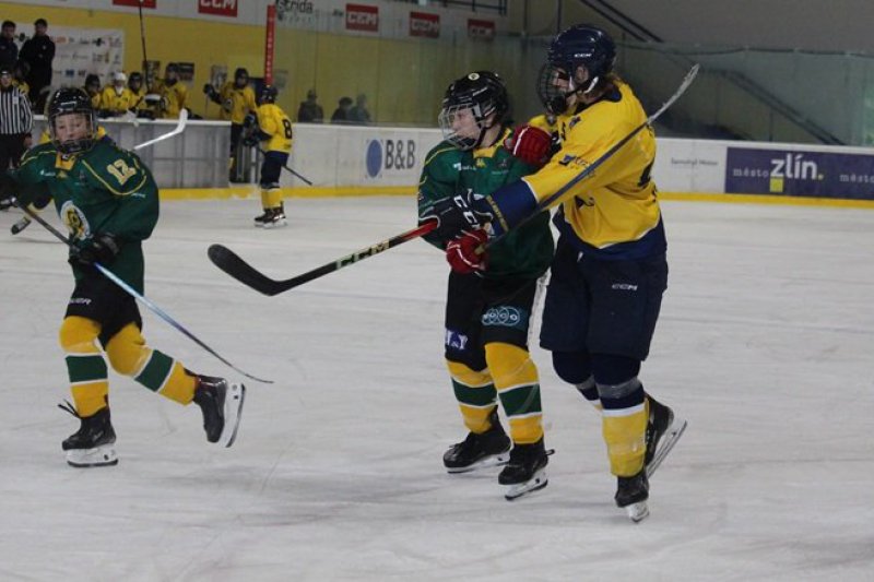 9. třída vstoupila do druhé části základní částí prohrou se Zlínem