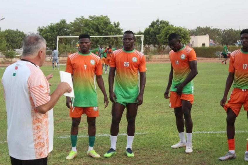 ФК Ислочь | Клуб | Руководство