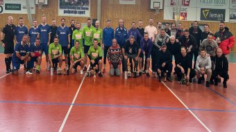 Výsledky 15. ročníku Vánočního turnaje starých gard - hráčů nad 35 let.