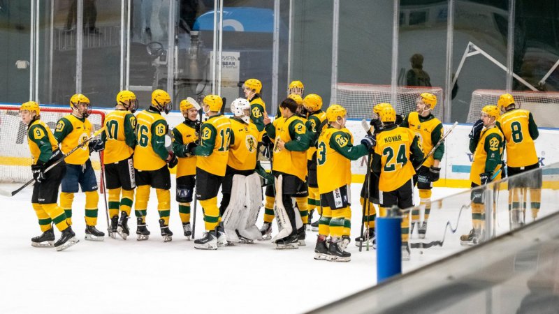 Drama a do konce. Juniorka v Chrudimi otoila v zvru, hattrick pro Petersonse