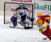 Ladislav Lubina zvyšuje na 3:1. - Ladislav Lubina Dukla Jihlava Rabat Kladno