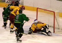 Rozštěp v podání Vratislav Vajnera. - Dukla Jihlava Karlovy Vary junioři