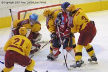 Jihlavskou gólmanskou jedničkou je Vratislav Vajner. - Junioři Dukla Jihlava Pardubice Vratislav Vajner