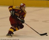 Tomáš Čachotský při jednom ze svých průniků. - Dukla Jihlava Olomouc Tomáš Čachotský