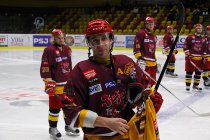 Zápas s Ústím byl pro Tomáše Čachotského jubilejním pětistým v dresu jihlavské Dukly. - Dukla