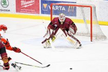 Filip Maláč ve střehu - junioři Hradec