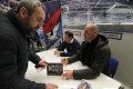 Ped zpasem probhl kest knihy mapujc 75 let chomutovskho hokeje, jejm kmotrem se stal Milan Kraft, kter se o pestvce podepisoval spolu s autorem Liborem Kultem