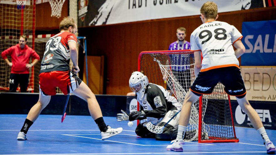 Dal venkovn provrka pro Chomutov. Do cesty se postav Gullivers z Brna