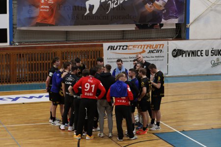 O 7. m�sto: O2xyWorld HBC Ji��n vs. SKKP Handball Brno