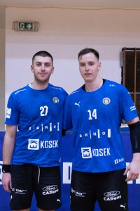 Dom�c� v�t�zn� rozlu�ka proti Dukle