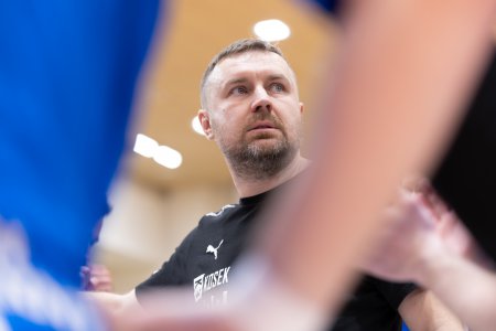 1.�tvrtfin�le: SKKP Handball Brno vs. HK FCC M�sto Lovosice