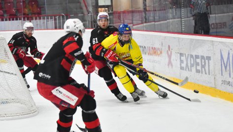 Okletn sestava Zubr v Edenu dlouho vedla, Slavia ale ve tet tetin skre otoila