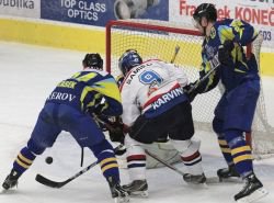 Ve stedu se v MEO Arn pedstav Bank Karvin