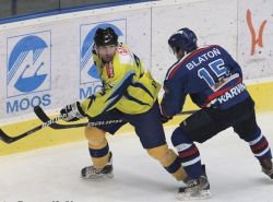 Karvin se tstm strhla v zvru vhru na svou stranu, srie je vyrovnan