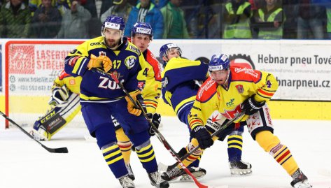 Marodkou oslaben sestava Zubr se proti Budjovicm neprosadila a vysoko prohrla