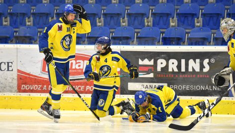 Perovt dorostenci v Kladn dvakrt ztratili veden a s Ryti nakonec tsn prohrli