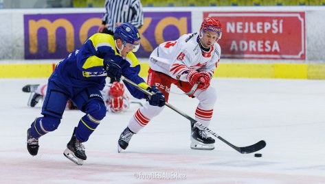 Hokejov hody v Perov. ru ty zpas doma nanou Zubi s Frdkem-Mstkem