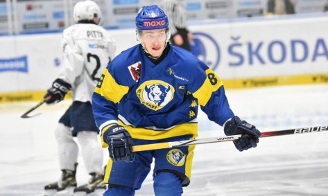 Z Liberce vezou junioi bod, kapitn Brta vyrovnval jedenct vtein ped koncem