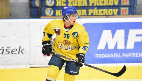 Juniorka vyzrla na Chomutov, proti Pirtm rozhodla temi brankami ve tetm djstv 