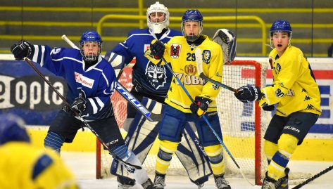 Juniorka podruh v ronku smetla Kladno, Rytm tentokrt naszela sedm branek