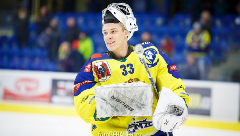 Stop, Motore! Klime opt zil. Rna pod masku byla za pl minuty dobr, ujistil 