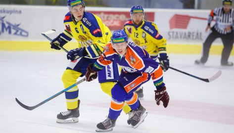 Zubi vyloupili Kalich Arenu, pomohla jim premirov branka Josefa Hrabala