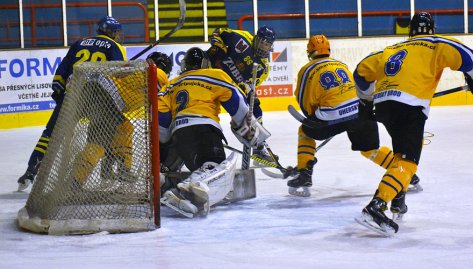 Star dorost: Zubi v Uherskm Brod plili ostrmi, soupee zniili tincti gly!