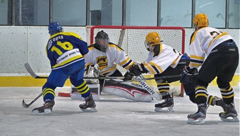 Venkovn srie bez ztrty bodu! Star dorost si vhrou v Kromi upevnil pozici ldra