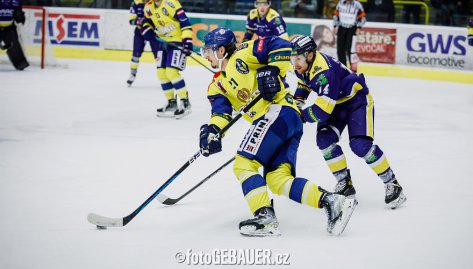 Prvn zpas v novm roce. Perovan m pod Jesenky na led dvanctho umperka